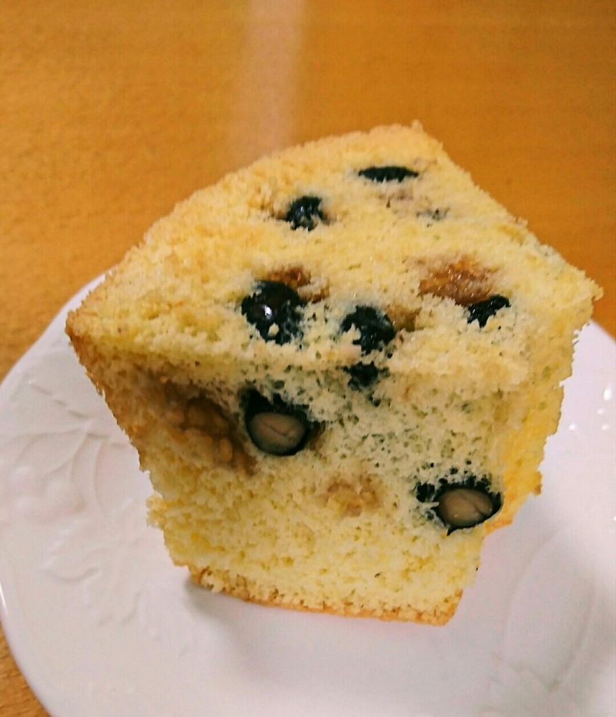 ふわふわ☆黒豆のシフォンケーキの画像