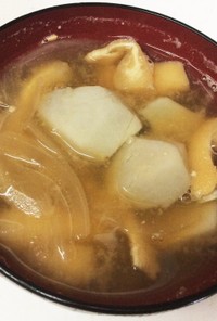 おせちリメイク〜里芋の煮つけのお味噌汁