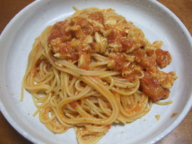 カニのトマトクリームパスタ♪