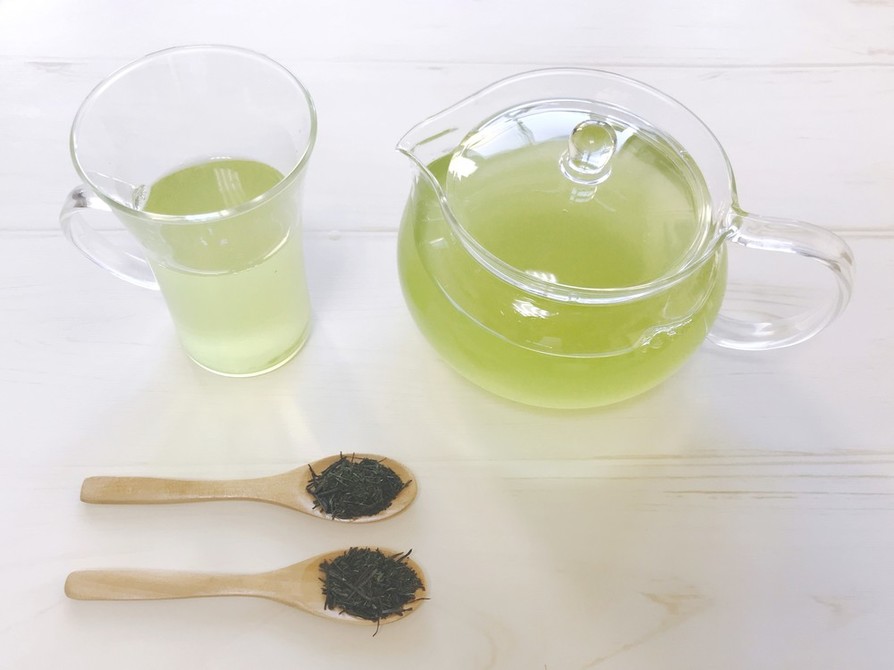 食事の時用の水出し緑茶(100.2)
