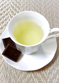 チョコクッキーに合う水出し緑茶