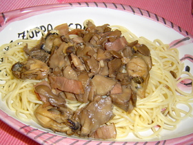 かきとベーコンときのこのスパゲティ