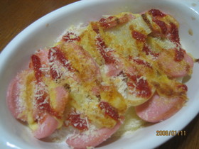 おさかなソーセージとおじゃがのパン粉焼き