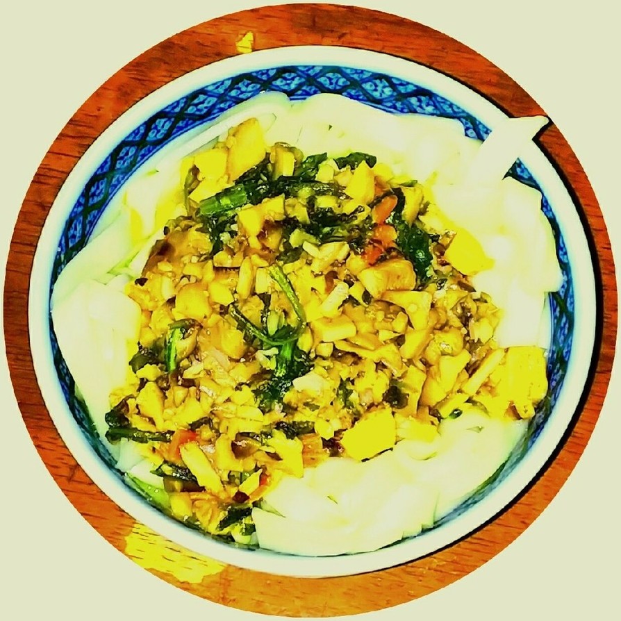 ちょっと雑炊でキノコと菊菜のパスタソースの画像
