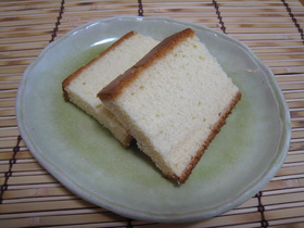 お手軽カステラ。