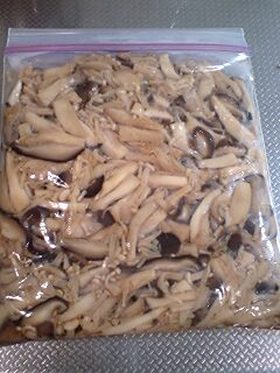 【冷凍常備菜】オイシオイシのきのこの素