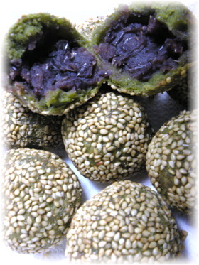 お豆腐で★緑茶ゴマ団子★