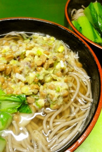 ＊たたき納豆の温かい蕎麦＊