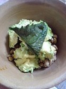 共通点は「醤油」!アボガ納豆
