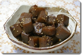 プリプリ・ご飯にあう”こんにゃく煮”