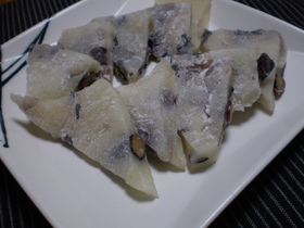 黒豆入り豆餅