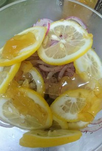 赤玉ねぎの生姜ハチミツレモン和え