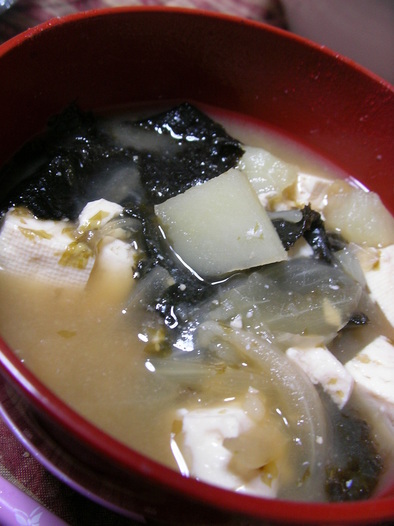 【男の料理】のり豆腐の味噌汁の写真