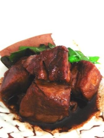豚バラ肉の八丁味噌角煮の写真
