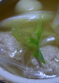 肉団子とじゃが芋団子の競演　中華スープ