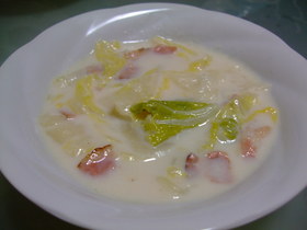 ♡とろけちゃう♡白菜のミルクスープ