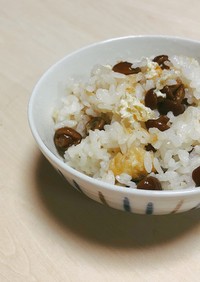 冷凍なめこで炊き込みご飯