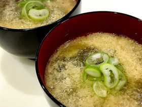 美味しい〜トロトロとろろ昆布のお味噌汁♡