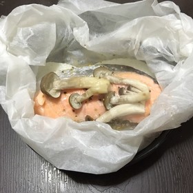 塩鮭の包み蒸し