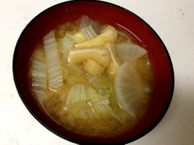 旬の美味しさ!大根と白菜のお味噌汁