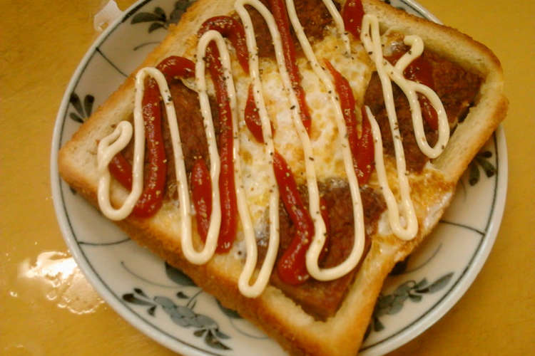 マルシンハンバーグと目玉焼きのトースト レシピ 作り方 By Jun1121 クックパッド