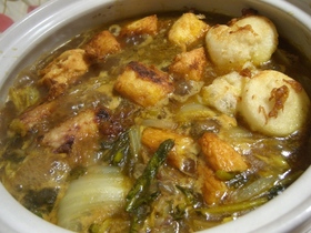 丸ごとカブラと白菜を使った絶品カレー鍋