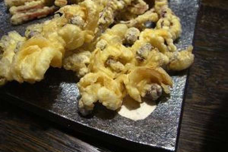 ちょっと贅沢 むかごとユリ根の天ぷら レシピ 作り方 By たなか家 クックパッド 簡単おいしいみんなのレシピが360万品