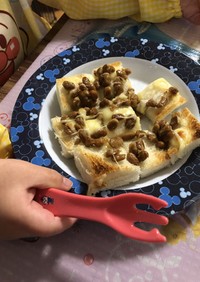 幼児食✩チーズ納豆トースト
