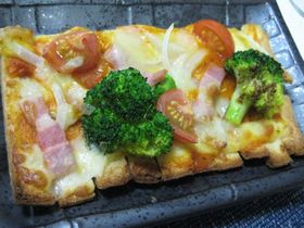 パンの耳でも大きなピザ