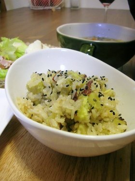 さつまいもの茶めし