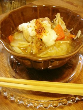 白菜と豚肉のスープ とろろあん