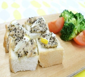 ツナ赤しそパン
