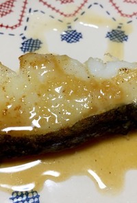 超簡単★塩鱈のガーリックバタームニエル