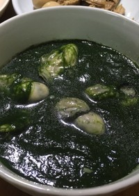 本場韓国料理カプサアオノリと牡蠣のスープ