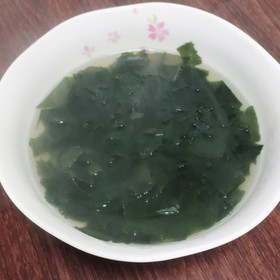 時短×適当★わかめスープ