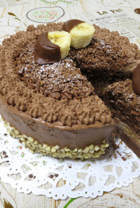 チョコレートホールケーキ
