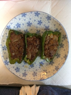 妹の野菜嫌い克服レシピ ピーマンの肉詰め