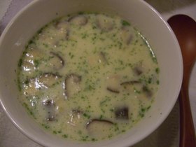 さつまいもと椎茸のミルクスープ