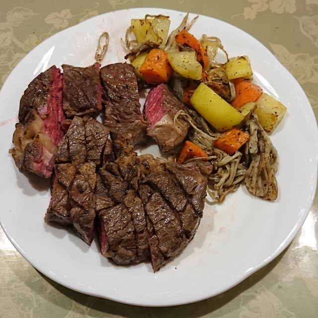 超美味100g198円米国産牛肉ステーキ レシピ 作り方 By Zzzzzz774 クックパッド