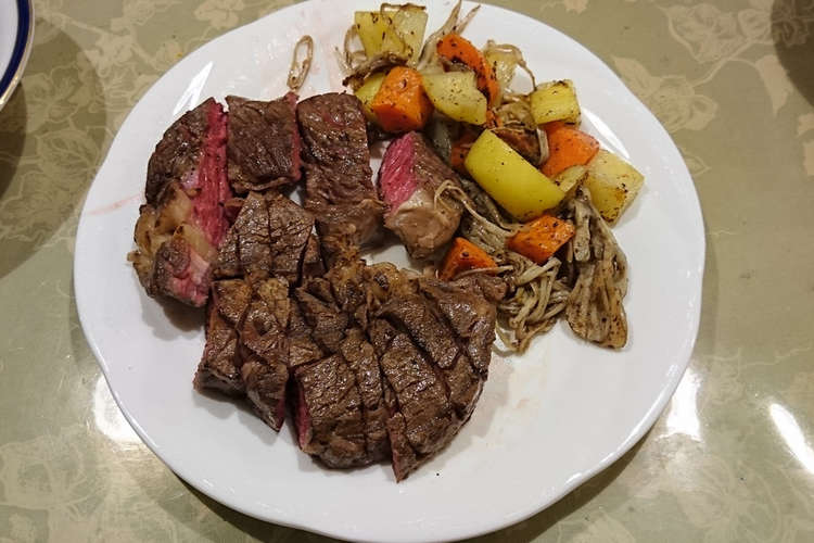超美味100g198円米国産牛肉ステーキ レシピ 作り方 By Zzzzzz774 クックパッド 簡単おいしいみんなのレシピが361万品