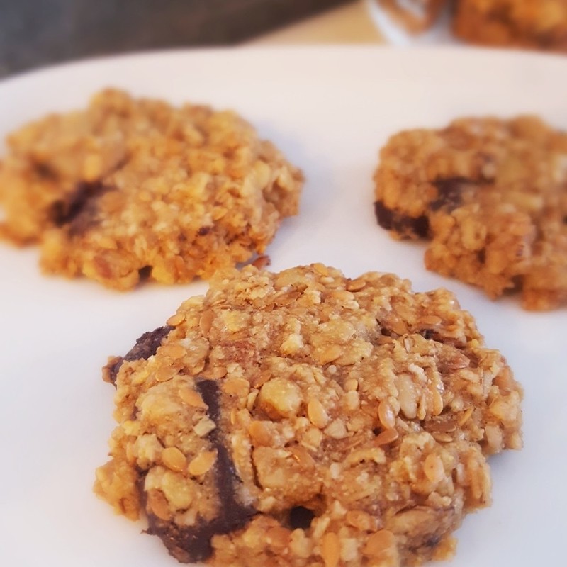 コーンミールをまぶしたチキンのレシピ