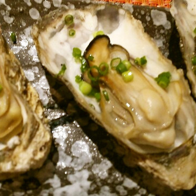 殻 付き 牡蠣 食べ 方