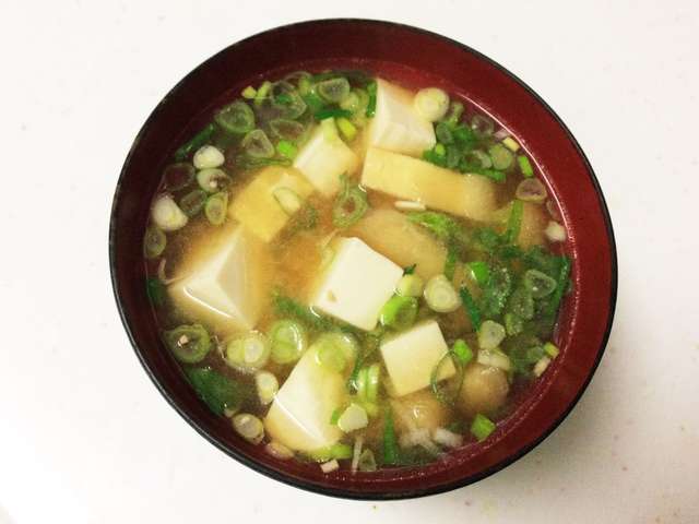 豆腐 ネギ味噌汁