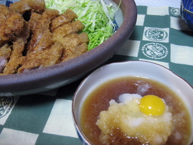 ニンニクのだしで食べるさっぱりトンカツ!