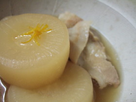 大根と豚ばら肉の煮物
