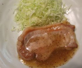 ポークソテー☆粒マスタードソース添え