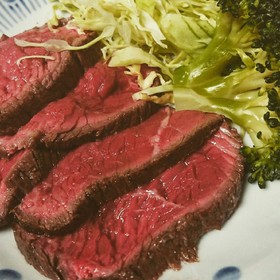 牛モモブロックでローストビーフ