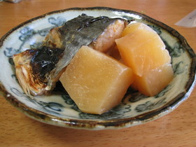 西京漬と大根の煮物