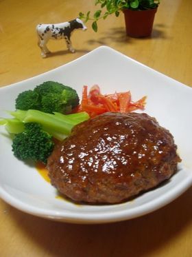 うちの煮込みハンバーグ
