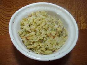 シンプルだけど美味しい鮭チャーハン